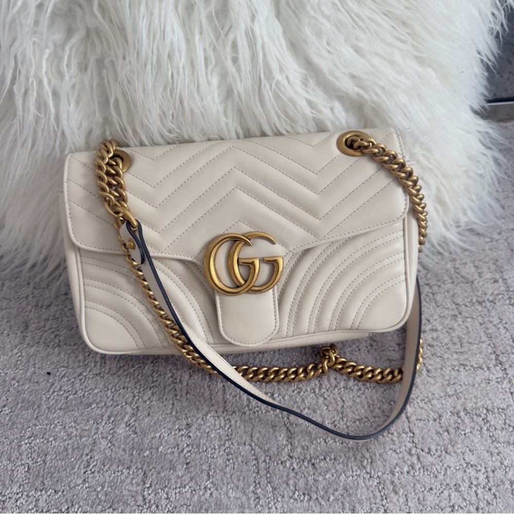 Gucci Cream Quilted Shoulder Bag